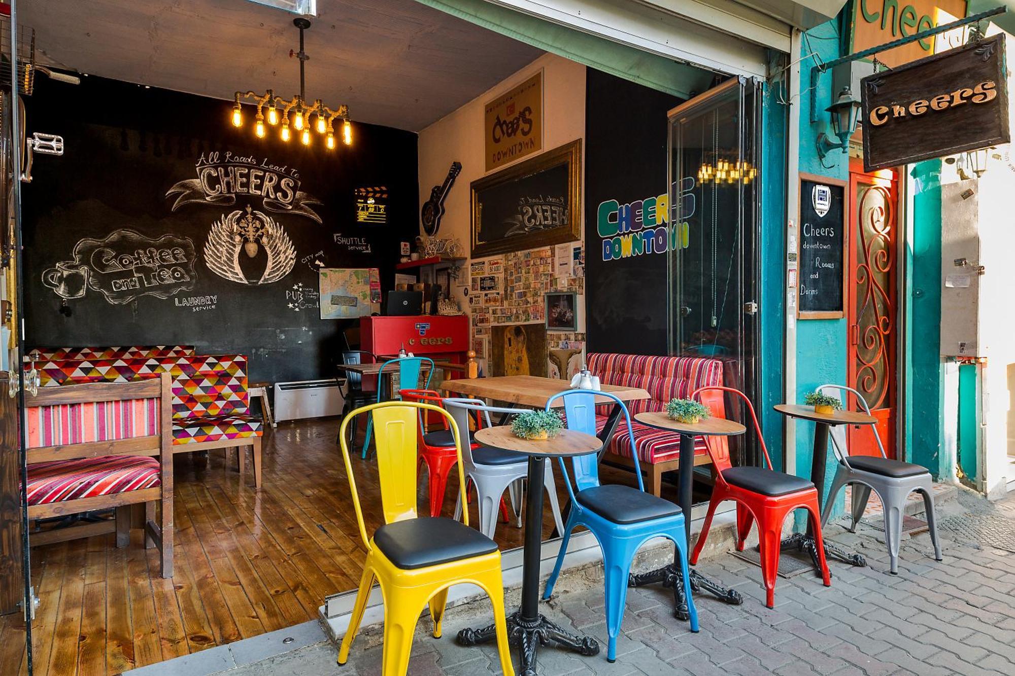 Cheers Midtown Hostel Стамбул Экстерьер фото