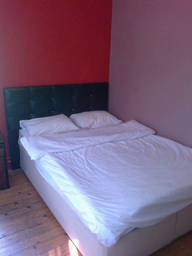 Cheers Midtown Hostel Стамбул Экстерьер фото